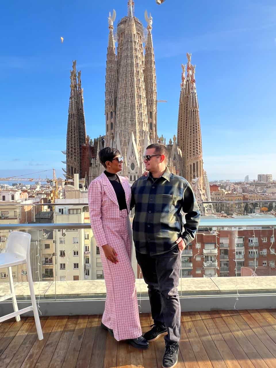 Rooftop com vista para a Sagrada Família em Barcelona